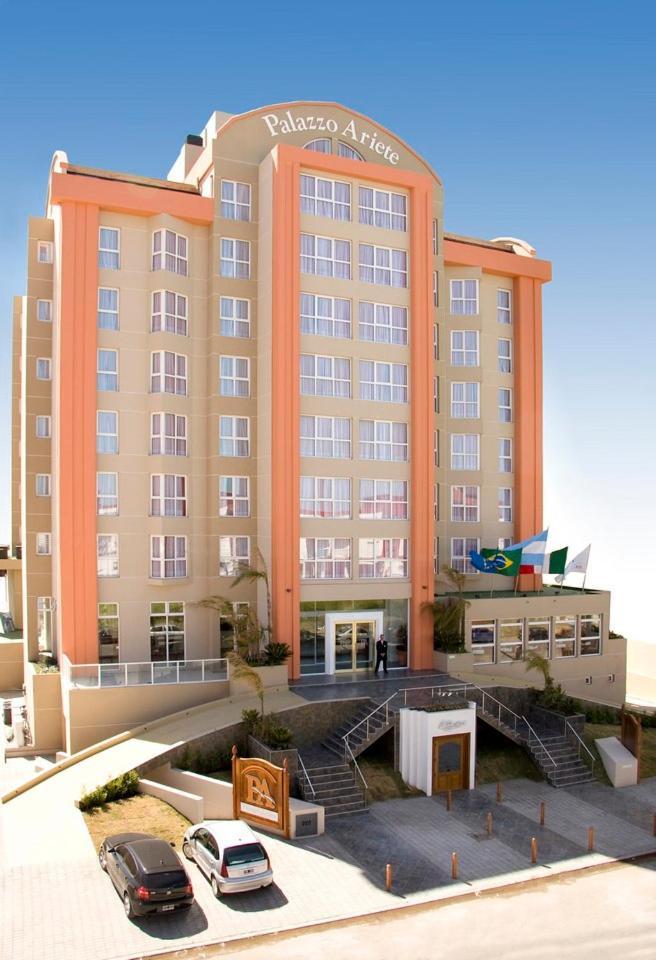 ויז'ה חסל Bagu Palazzo Ariete Hotel מראה חיצוני תמונה